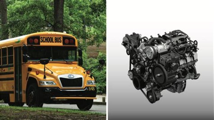 What kind of engine does a 2005 Rambler Ambassador have?