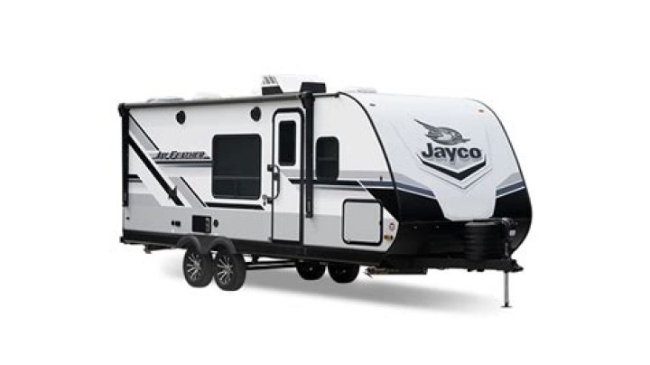 What kind of power does Jayco Travel Trailer have?
