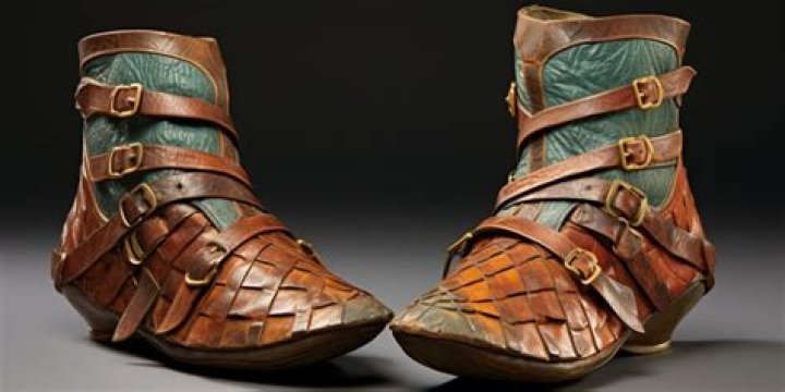 What kind of shoes did Spartans wear?