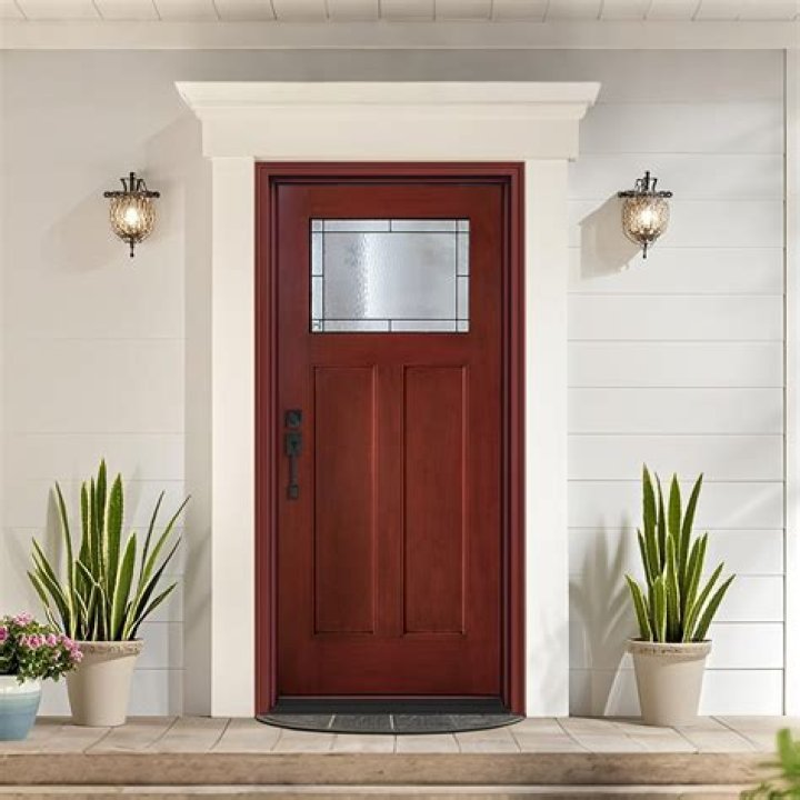 What kind of trim to put on fiberglass entry door?
