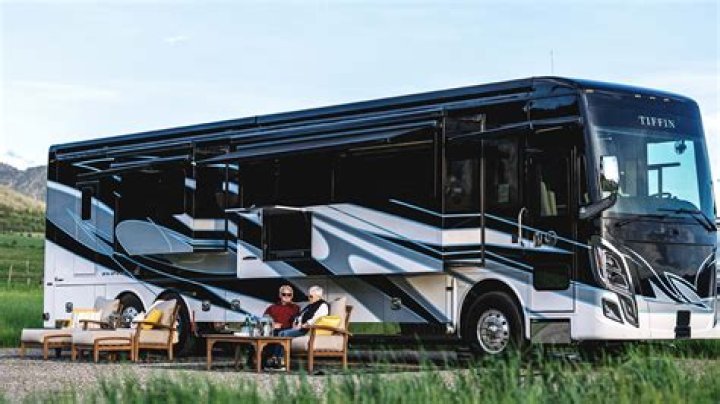 What makes Tiffin Motorhomes different from other RV manufacturers?