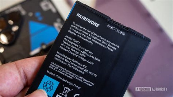 What to do if your cell phone battery is beeping?