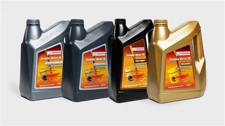 What type of oil does a 2003 Chevy Malibu take