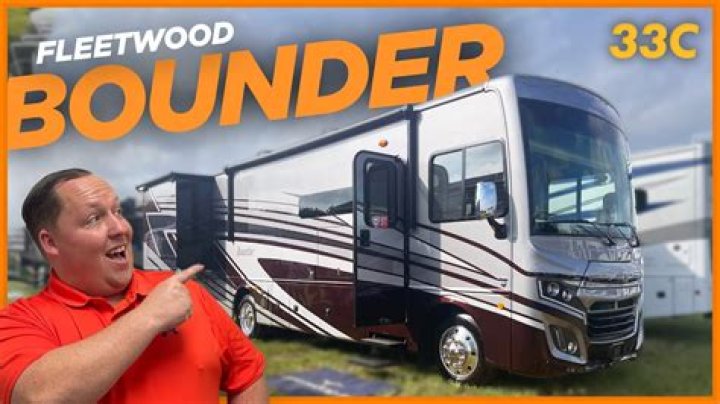 What was the recall on the Fleetwood Bounder?