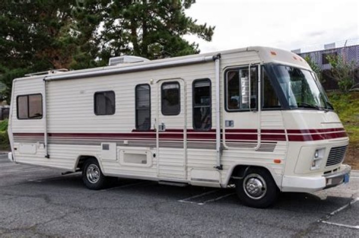 Where was the 1985 Winnebago LeSharo turbodiesel RV sold?