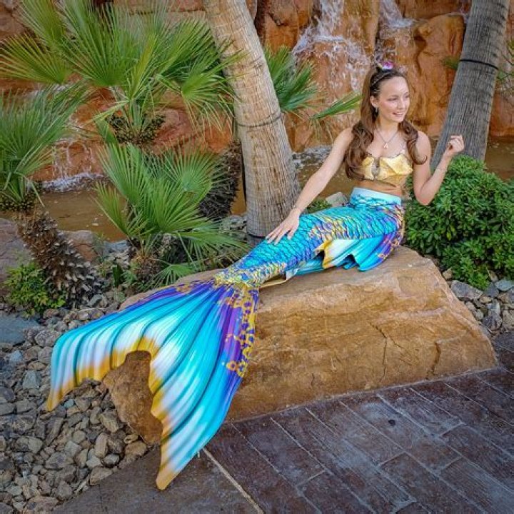 Which is the best mermaid tail for girls?