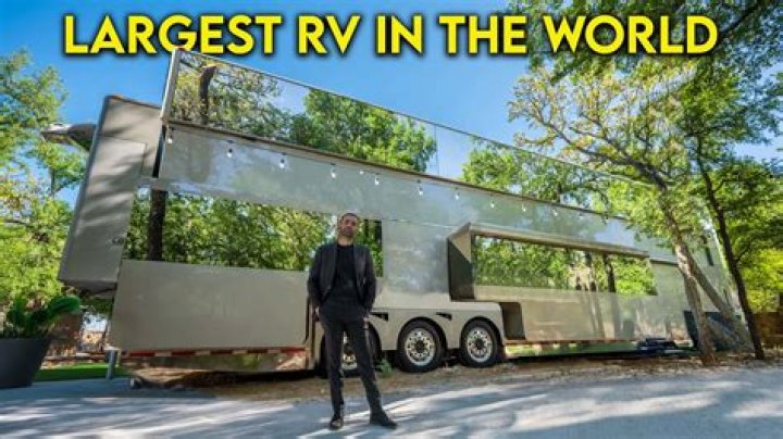 Who are the largest RV manufacturers in the world?