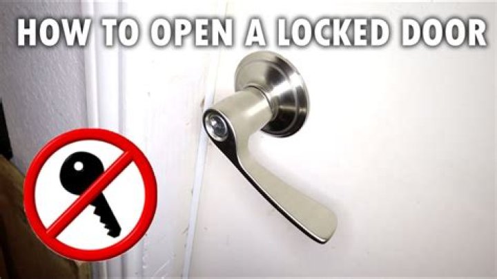 Why does my door lock turn but not open?